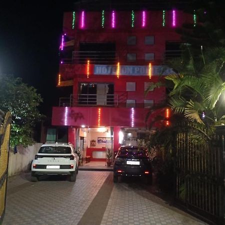 On Point Plaza Bed and Breakfast Murūd Εξωτερικό φωτογραφία