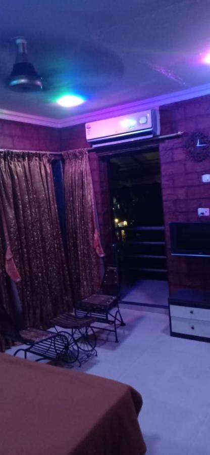 On Point Plaza Bed and Breakfast Murūd Εξωτερικό φωτογραφία