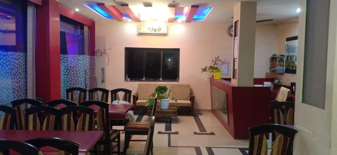 On Point Plaza Bed and Breakfast Murūd Εξωτερικό φωτογραφία