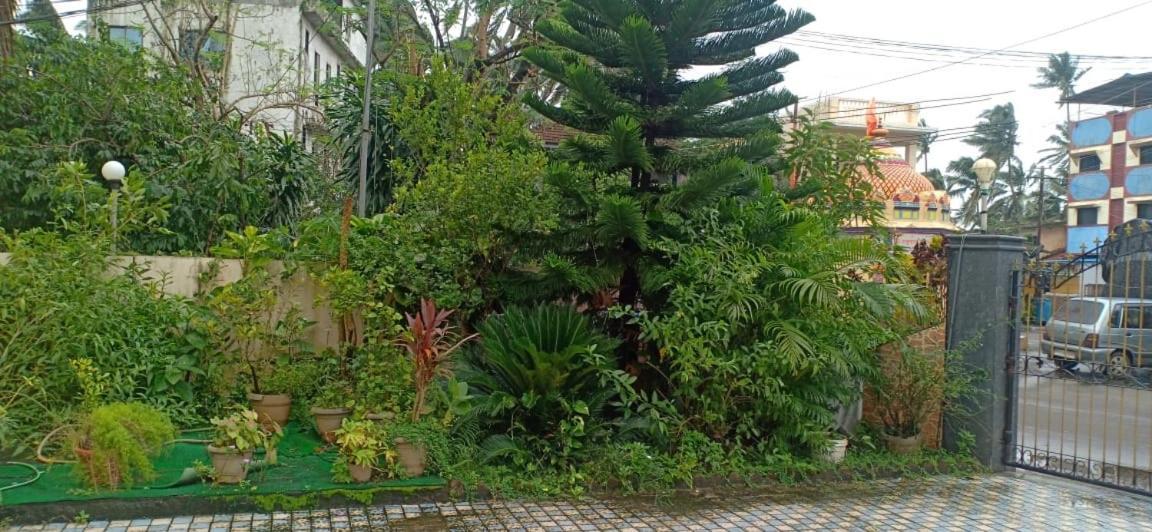On Point Plaza Bed and Breakfast Murūd Εξωτερικό φωτογραφία
