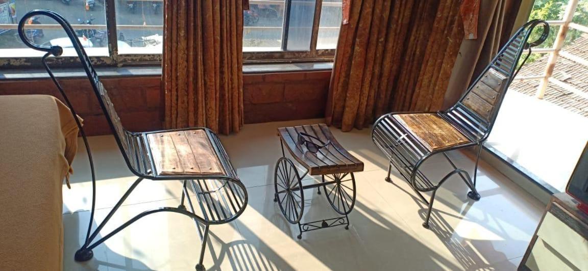 On Point Plaza Bed and Breakfast Murūd Εξωτερικό φωτογραφία