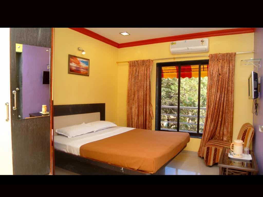 On Point Plaza Bed and Breakfast Murūd Εξωτερικό φωτογραφία