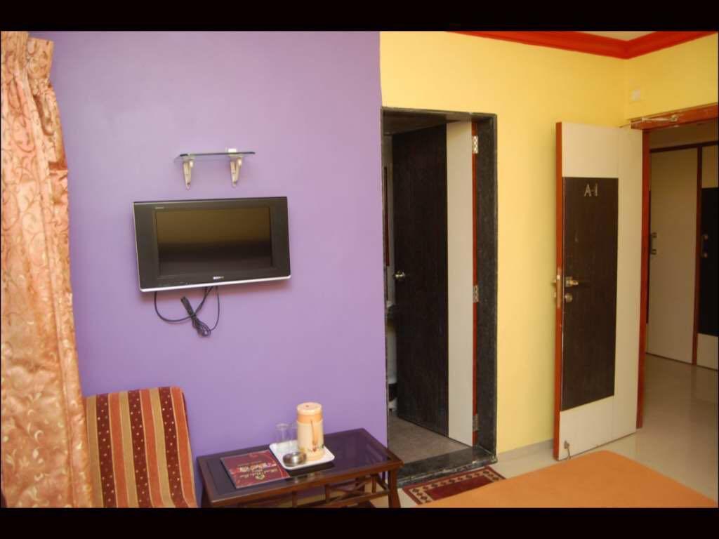 On Point Plaza Bed and Breakfast Murūd Εξωτερικό φωτογραφία
