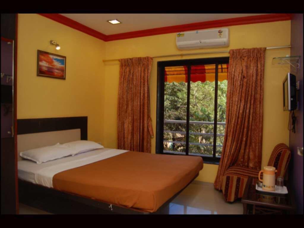 On Point Plaza Bed and Breakfast Murūd Εξωτερικό φωτογραφία